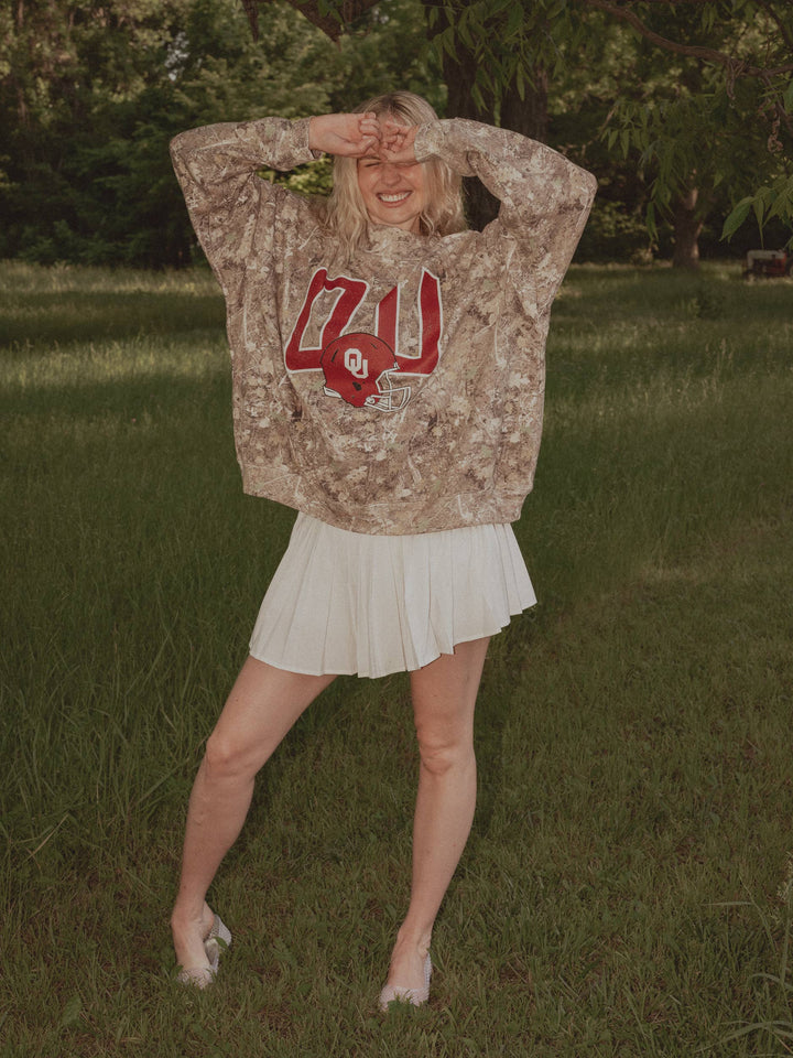 OU Sooners Helmet Fade Camo Wknd Mock Neck Sweatshirt
