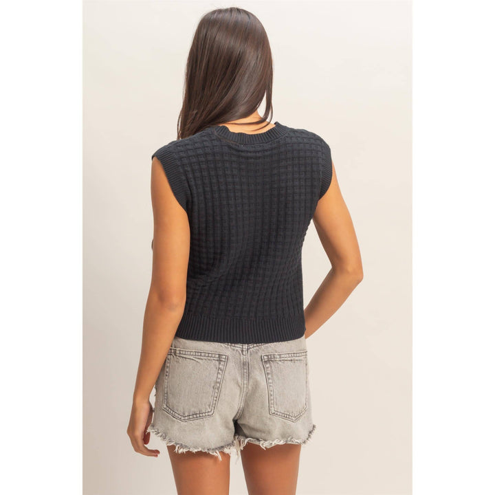 Textured Sleeveless Knit Top