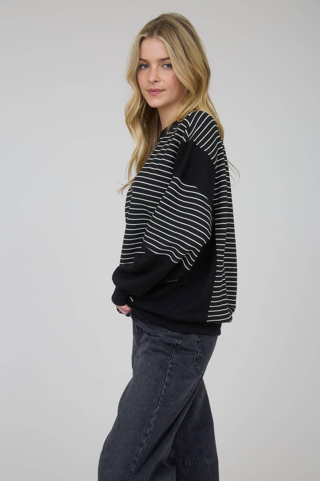 Women's Long Sleeve - CONTRAST STRIPE RAW EDGE LONG SLEEVE KNIT TOP - - Cultured Cloths Apparel