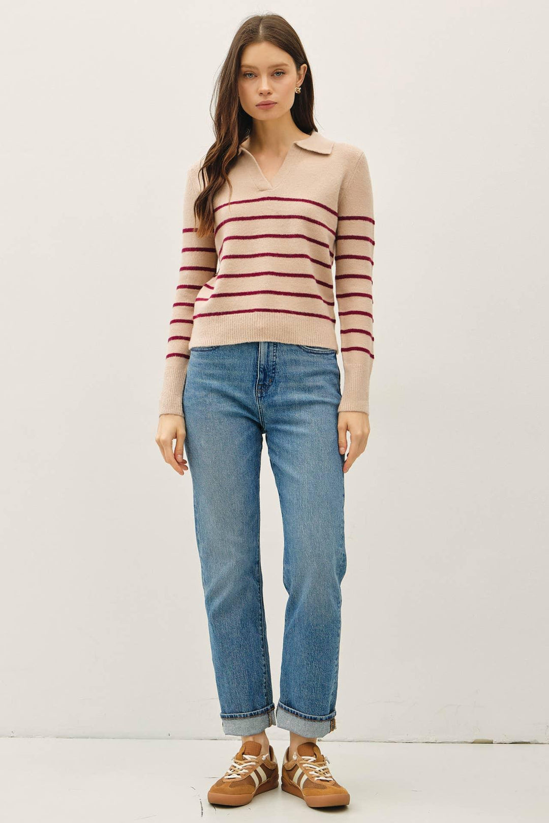 COLLARED V-NECK SWEATER WITH STRIPE