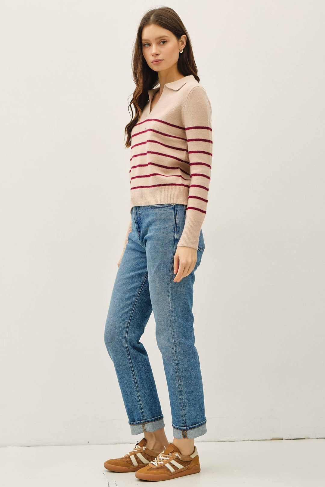 COLLARED V-NECK SWEATER WITH STRIPE