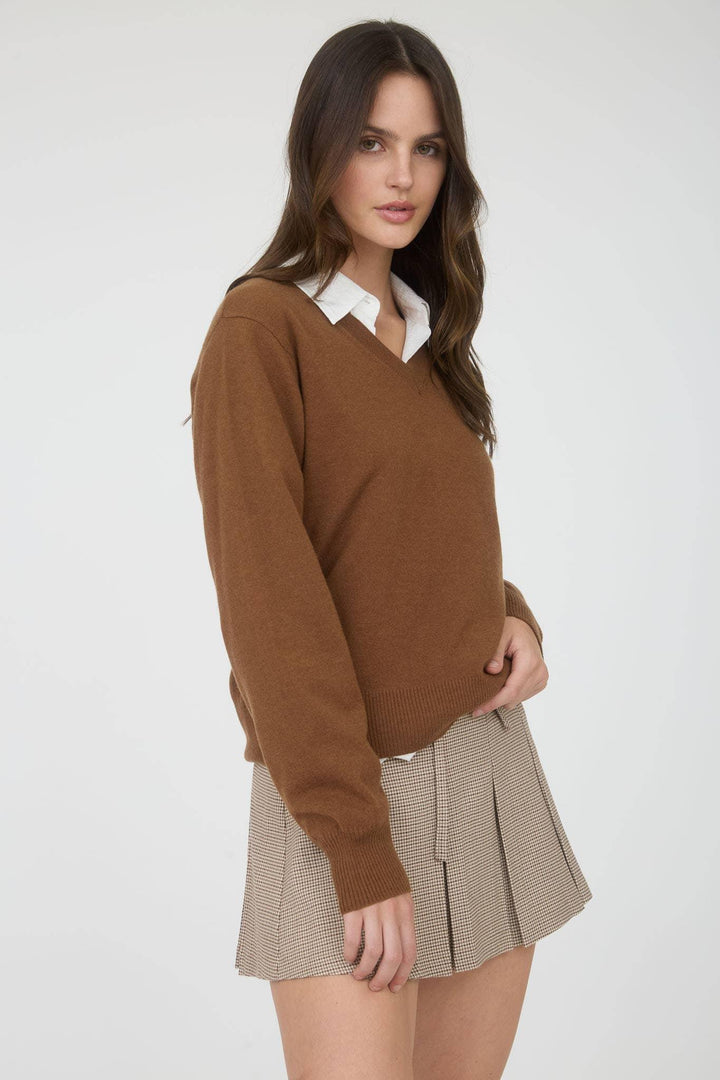 Women's Sweaters - V NECK LONG SLEEVE SOLID KNIT PULLOVER SWEATER - BROWN - Cultured Cloths Apparel