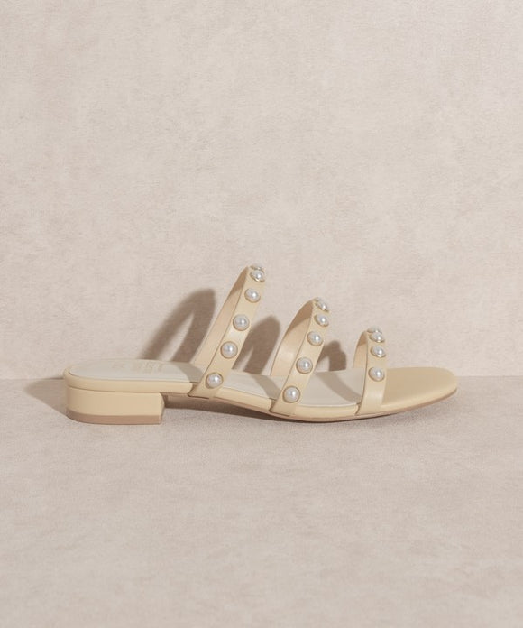 Shoes - OASIS SOCIETY Valerie - Pearl Flat Sandals -  - Cultured Cloths Apparel