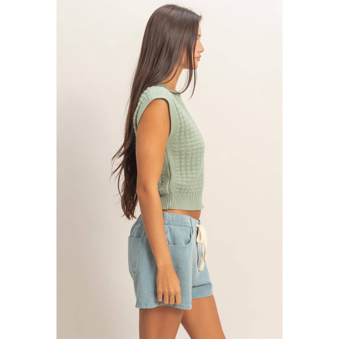 Textured Sleeveless Knit Top