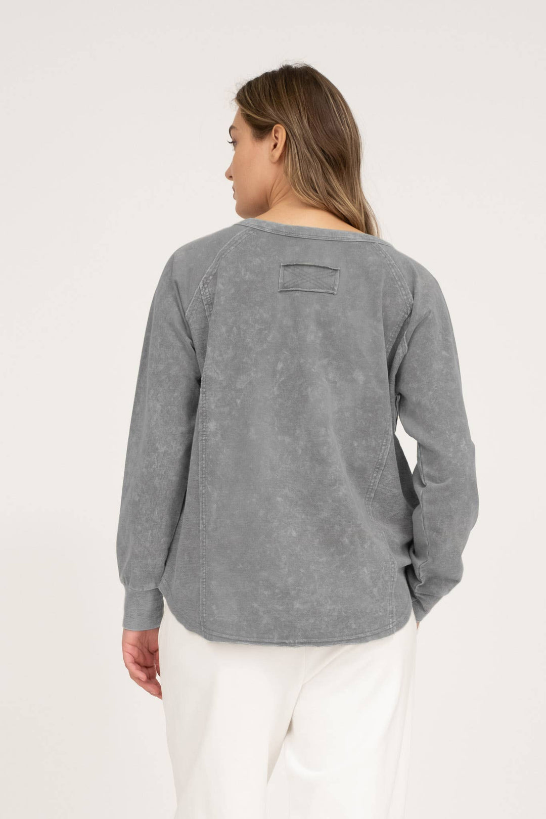 Women's Long Sleeve - WASHED HENLEY RAGLAN LONG SLEEVE KNIT TOP - - Cultured Cloths Apparel