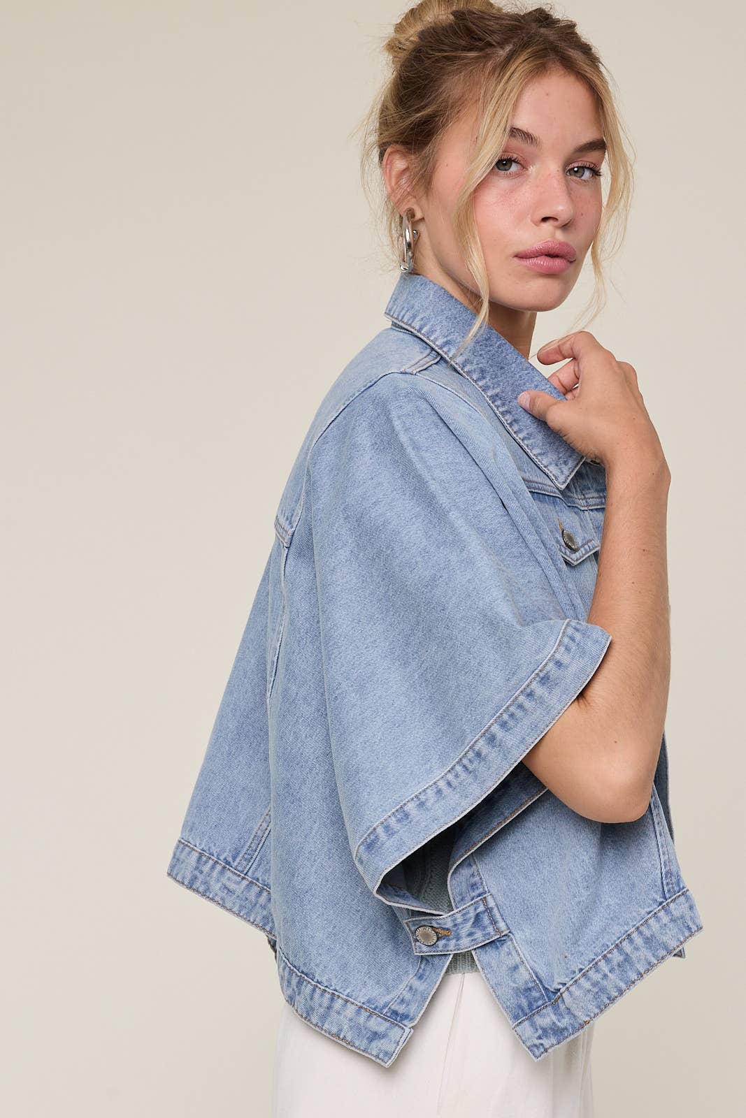 SHORT SLEEVE OVERSIZED DENIM PONCHO JACKET / WL25-12318