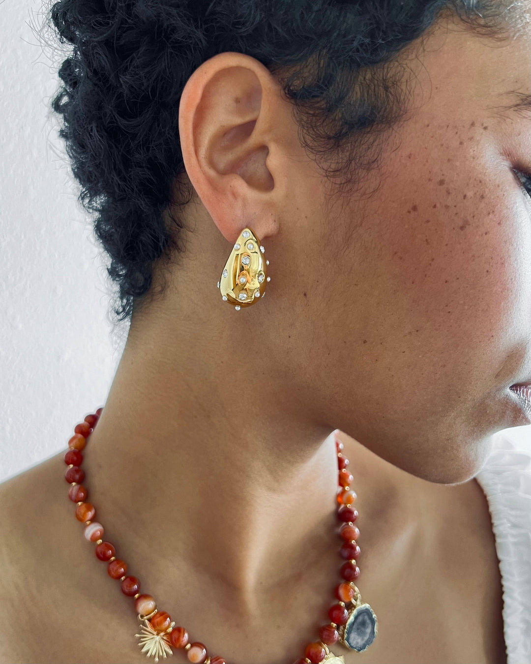 Accessories, Jewelry - Wallie Water Drop Pearl Crystal Earrings - - Cultured Cloths Apparel