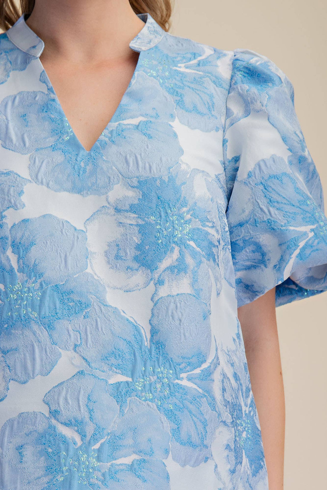 Women's Short Sleeve - V-Neck Puff Sleeve Jacquard Top - - Cultured Cloths Apparel