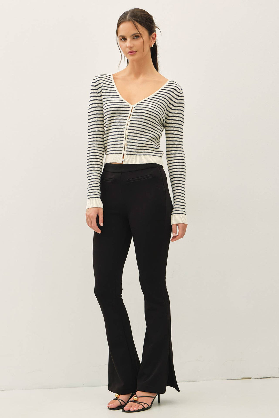 STRIPE CROPPED VNECK CARDIGAN
