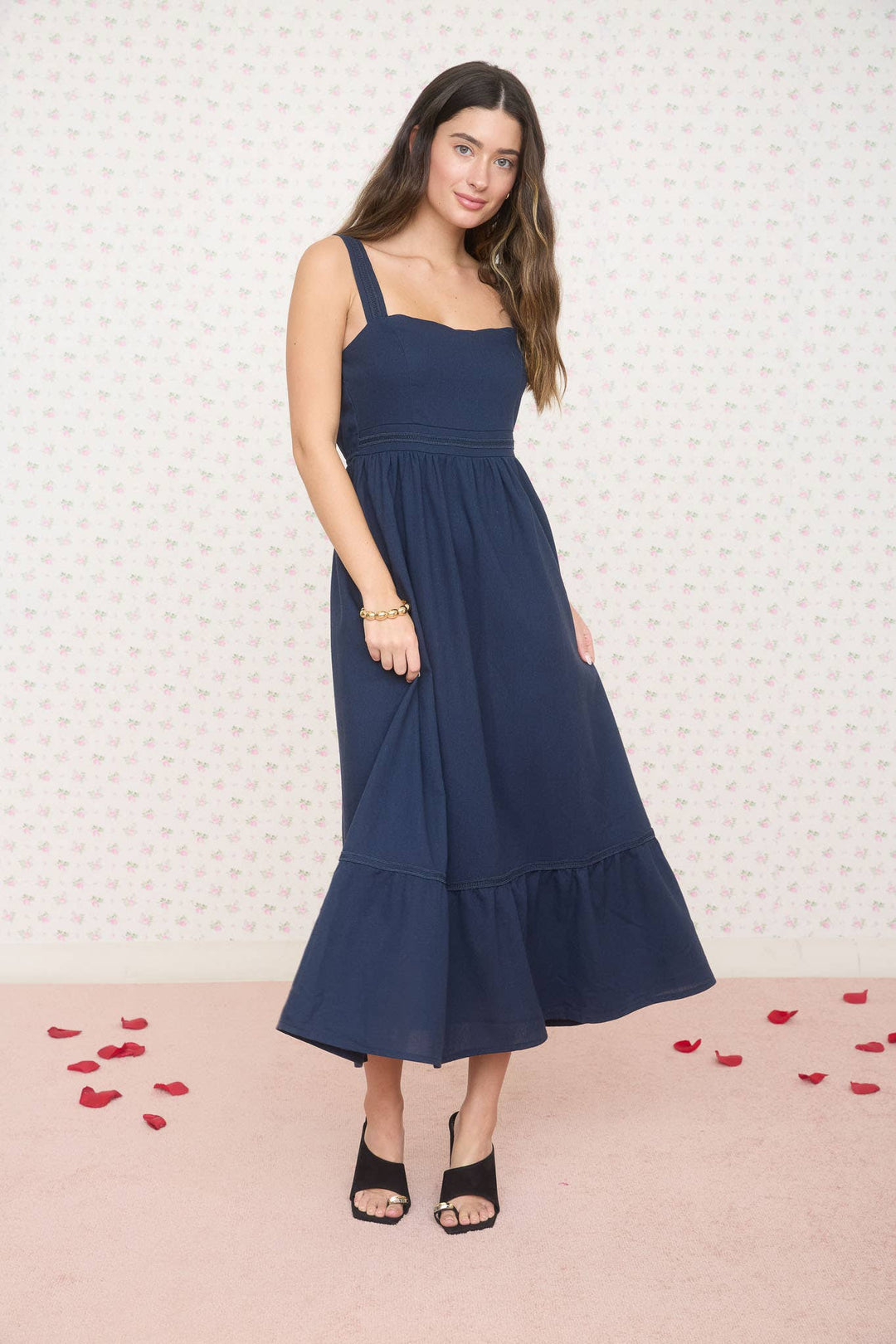 LINE LACE TRIM SLEEVELESS MIDI DRESS