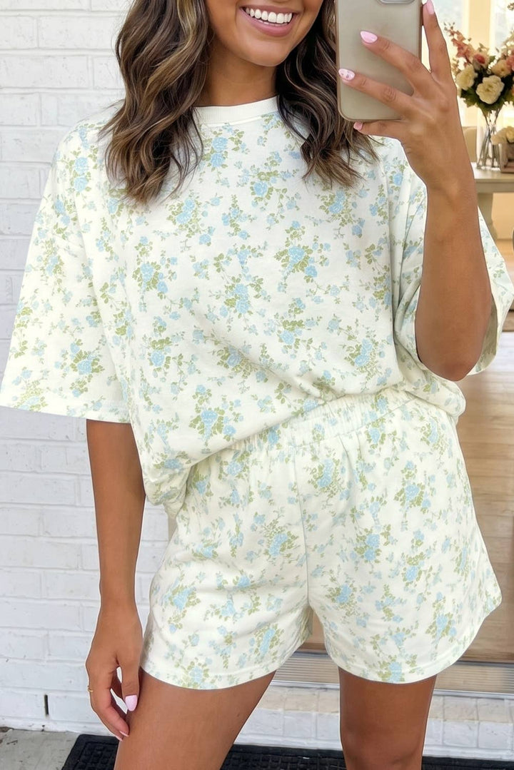 Floral Oversized Tee and Shorts Set (S-XL)