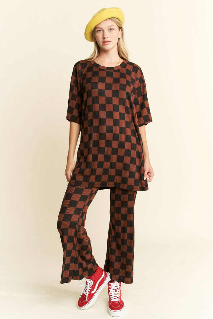 RIBBED CHECKERED PRINT TOP/STRAIGHT LEG PANTS SET