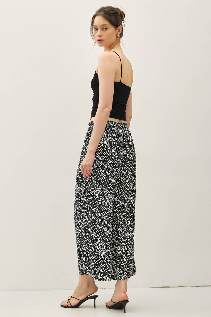Pants - DITSY PRINTED CROP PANTS W/ ELASTIC WAISTBAND - - Cultured Cloths Apparel