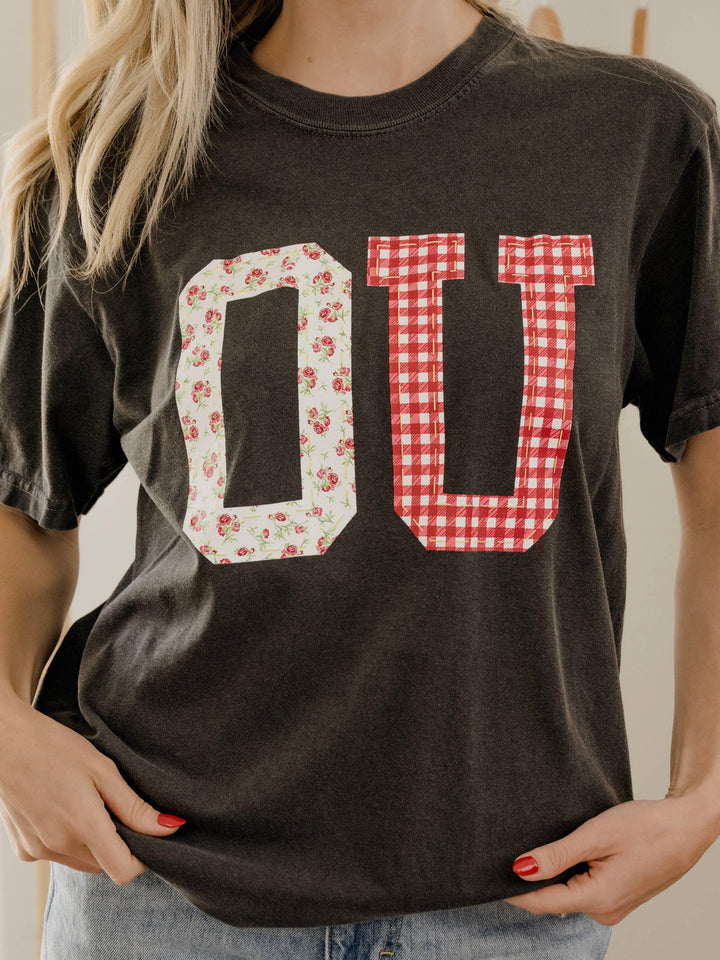 Graphic T-Shirts - OU Sooners Quilted Puff Ink Pepper Comfort Colors Tee - - Cultured Cloths Apparel