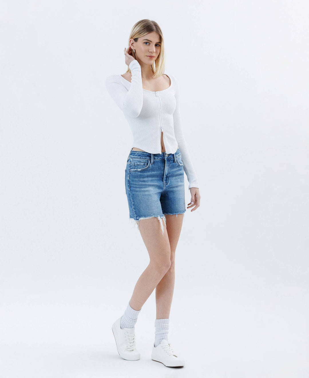 - HIGH RISE RAW HEM BOYFRIEND SHORTS T6753 - - Cultured Cloths Apparel