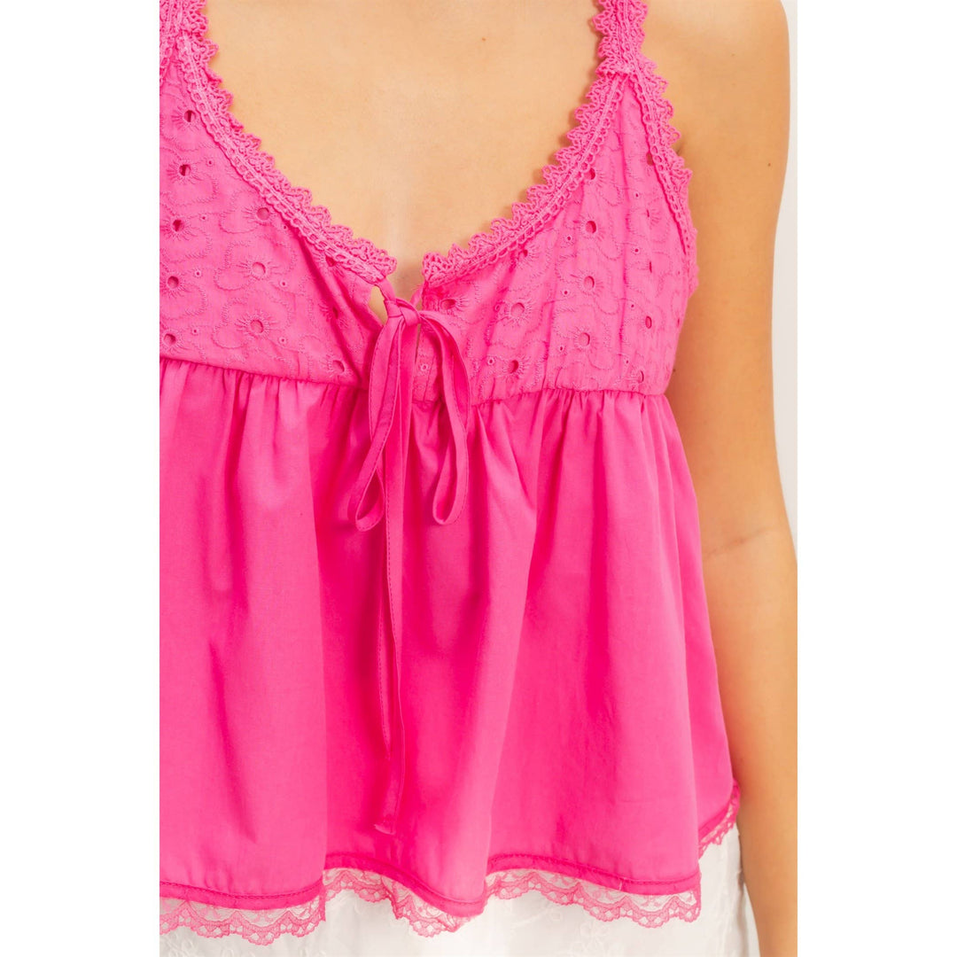 Scalloped Lace Trim Tank Top