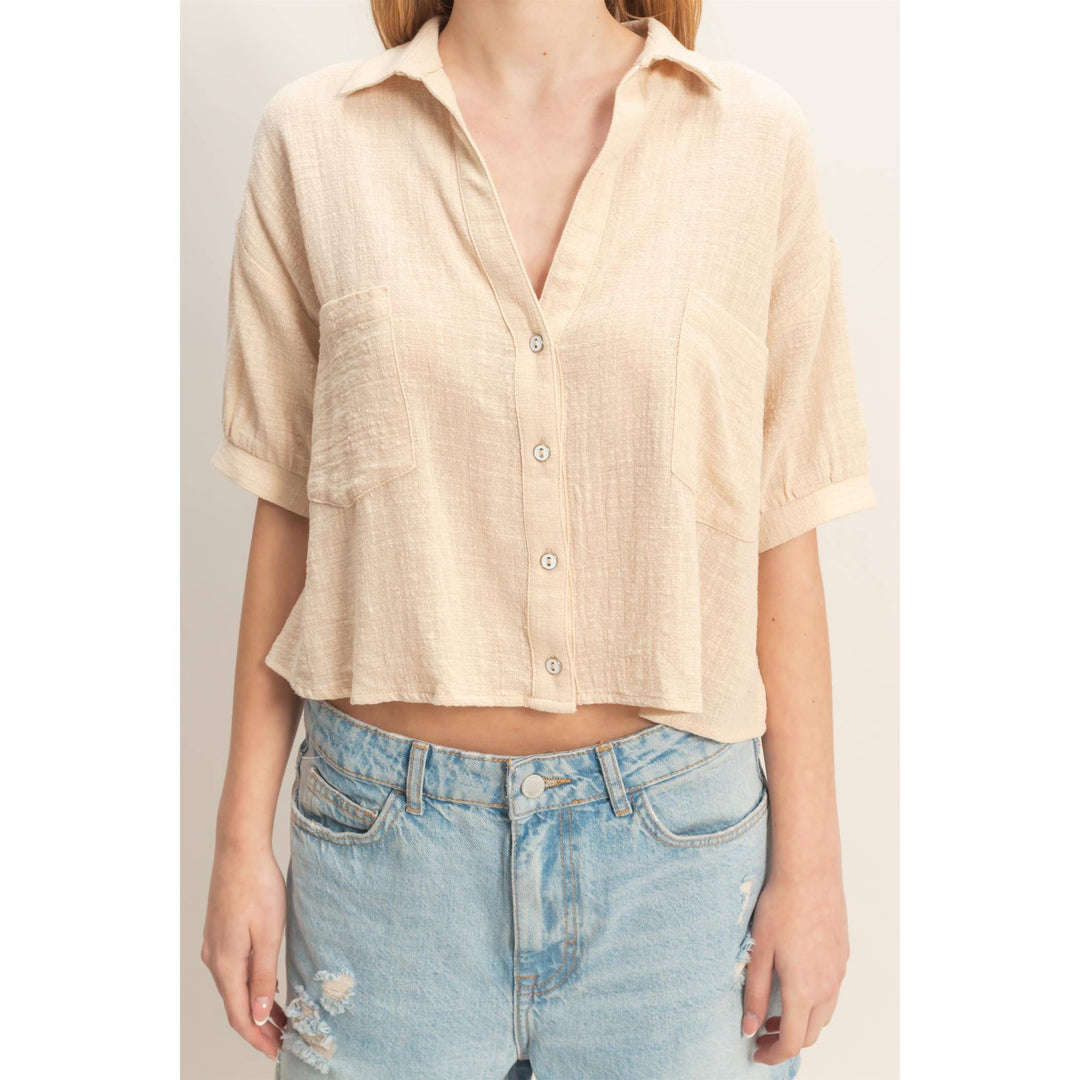 Women's Short Sleeve - Textured Button-Up Shirt - - Cultured Cloths Apparel