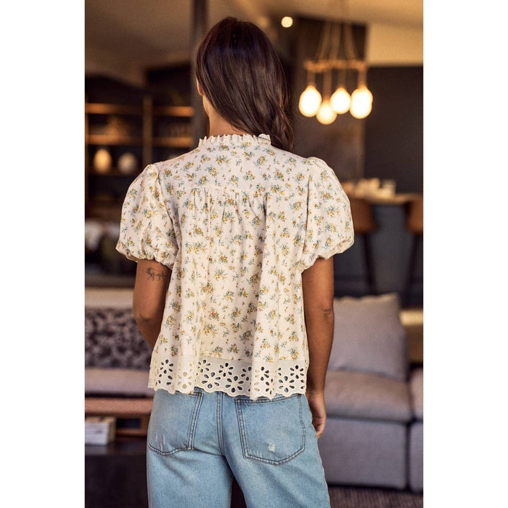 Women's Short Sleeve - Blooming Daisy Lace Blouse Top - - Cultured Cloths Apparel