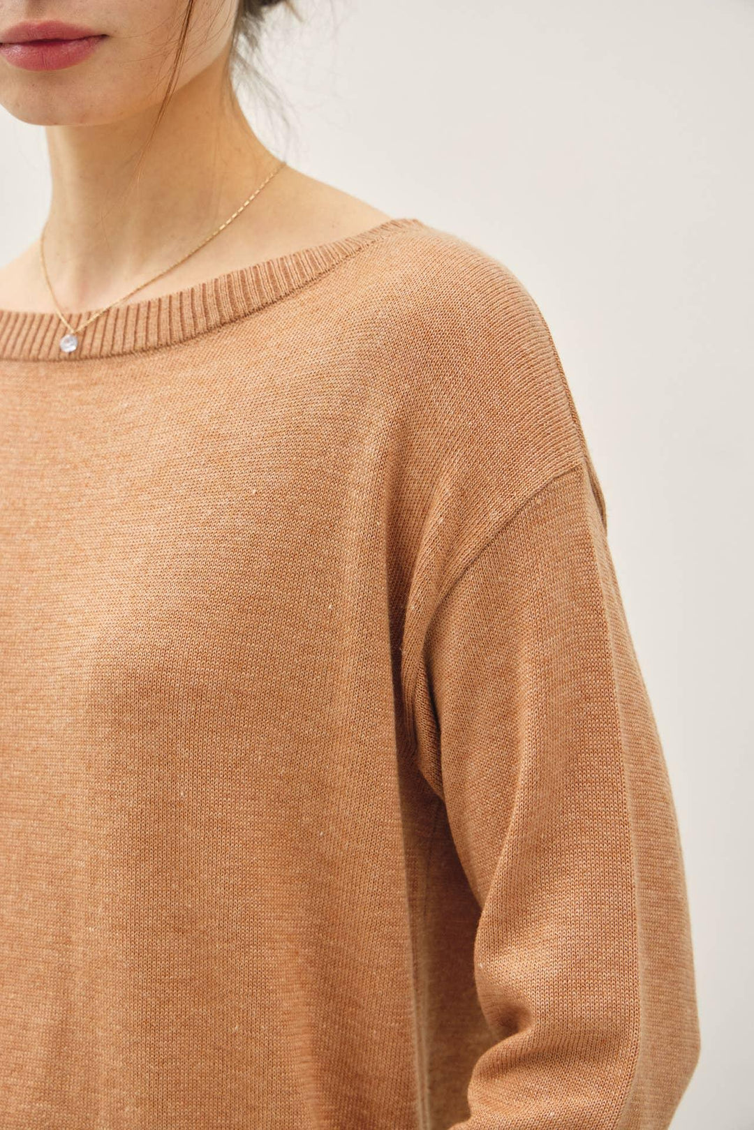 WOOL BLENDED ULTRA SOFT BOAT NECK BASIC SWEATER