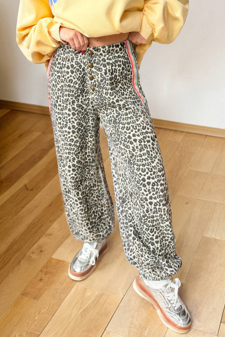 Leopard Print Rainbow Stripe Buttoned Loose Jogger Jeans