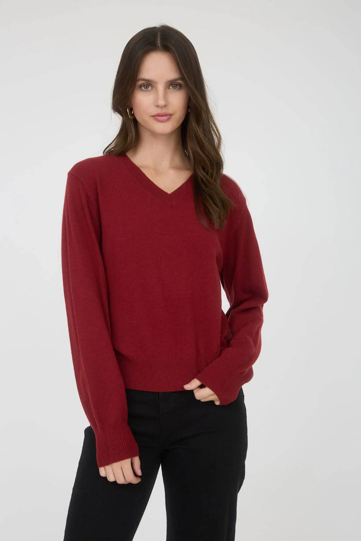 Women's Sweaters - V NECK LONG SLEEVE SOLID KNIT PULLOVER SWEATER - - Cultured Cloths Apparel