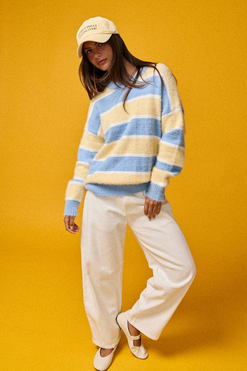 FUZZY KNIT SWEATER TOP