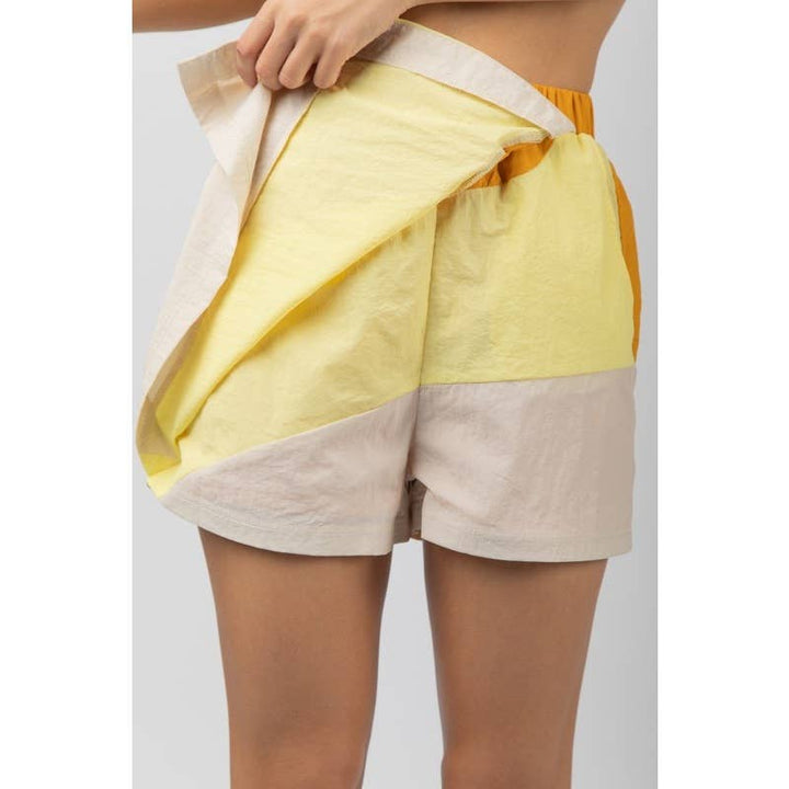 Women's Skirts - Curved Color Block Activewear Skort - - Cultured Cloths Apparel