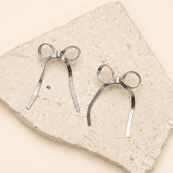 Accessories, Earrings - FESTIVAL BOW SNAKE CHAIN EARRINGS | 40E293 - Silver - Cultured Cloths Apparel
