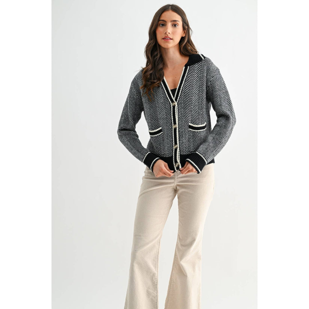 HERRINGBONE KNIT CARDIGAN IN BLACK