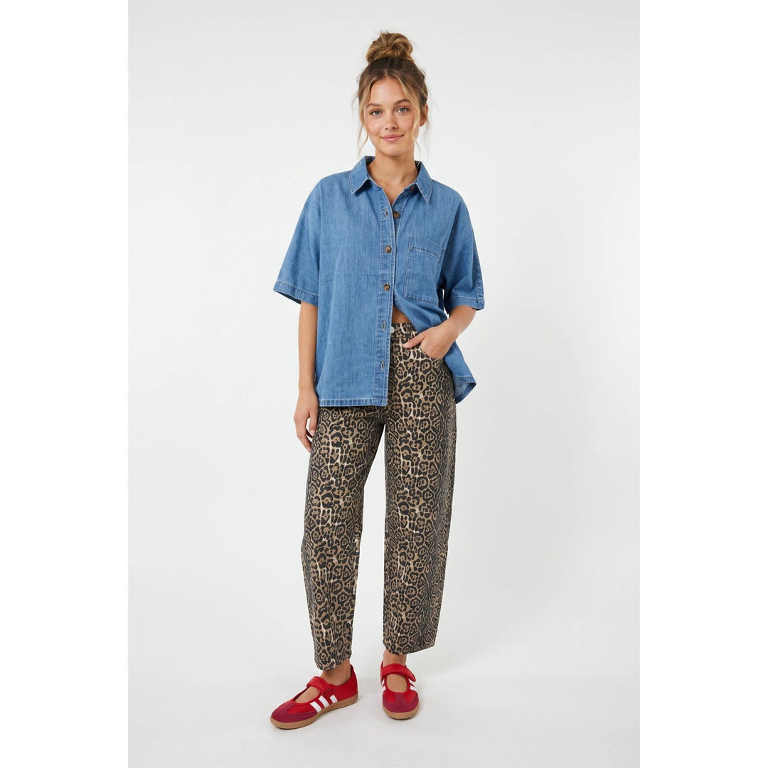 Short sleeve denim button up shirt
