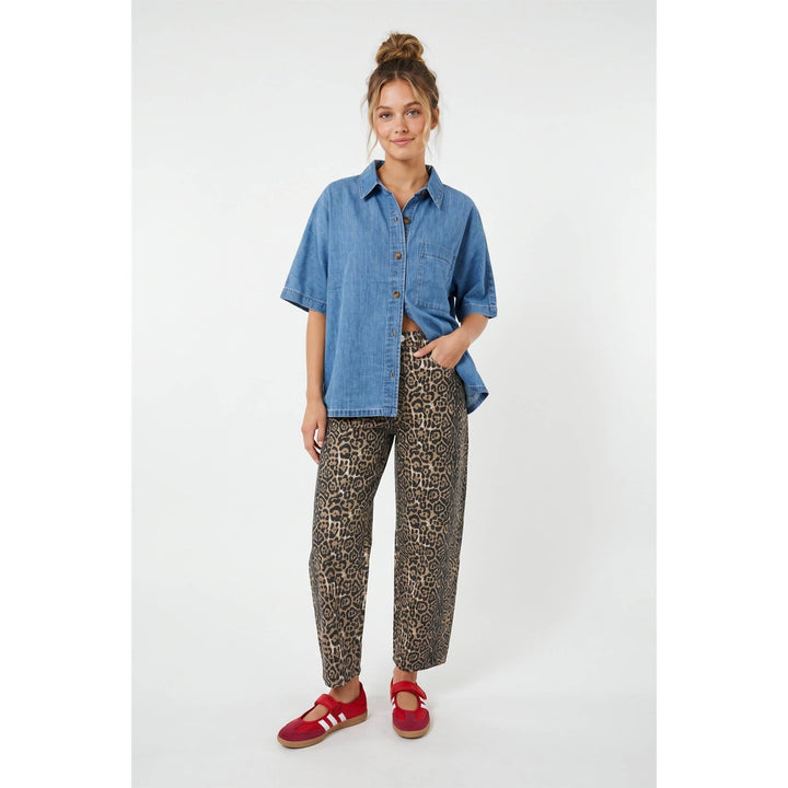 Short sleeve denim button up shirt
