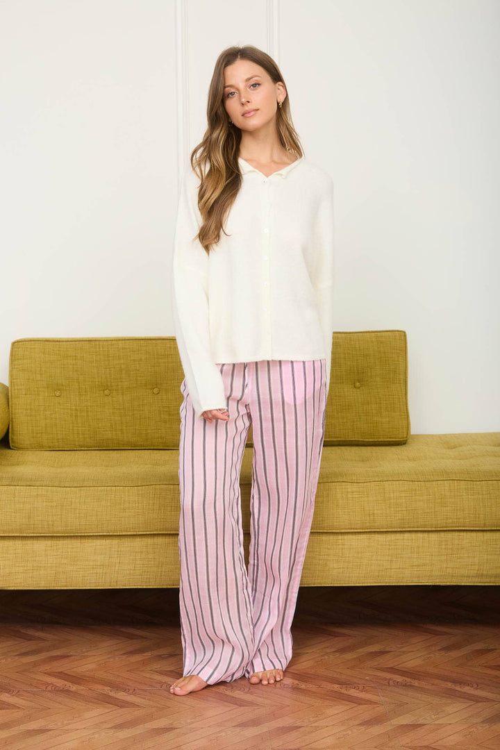 Women's Sweaters - LIGHTWEIGHT BUTTON DOWN KNIT CARDIGAN - - Cultured Cloths Apparel