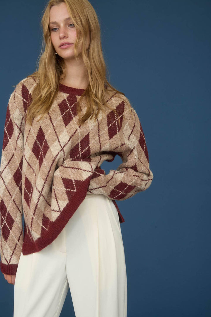 Women's Sweaters - ARGYLE PATTERN CREW NECK LONG SLEEVE KNIT SWEATER - - Cultured Cloths Apparel