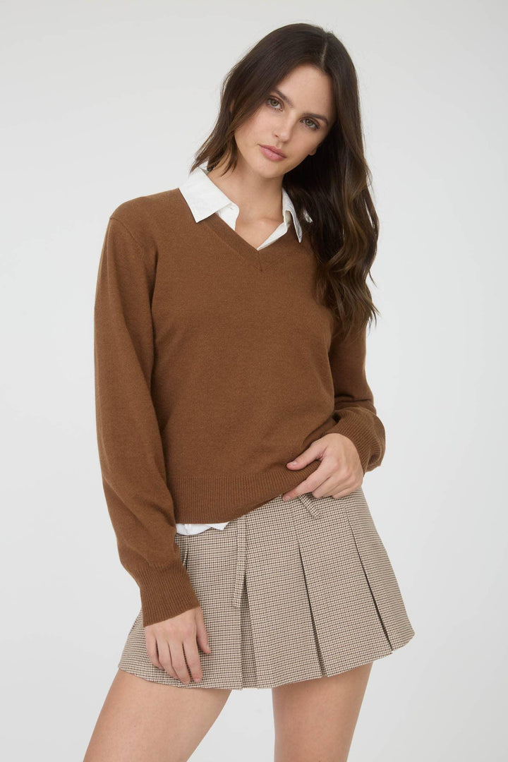 Women's Sweaters - V NECK LONG SLEEVE SOLID KNIT PULLOVER SWEATER - - Cultured Cloths Apparel