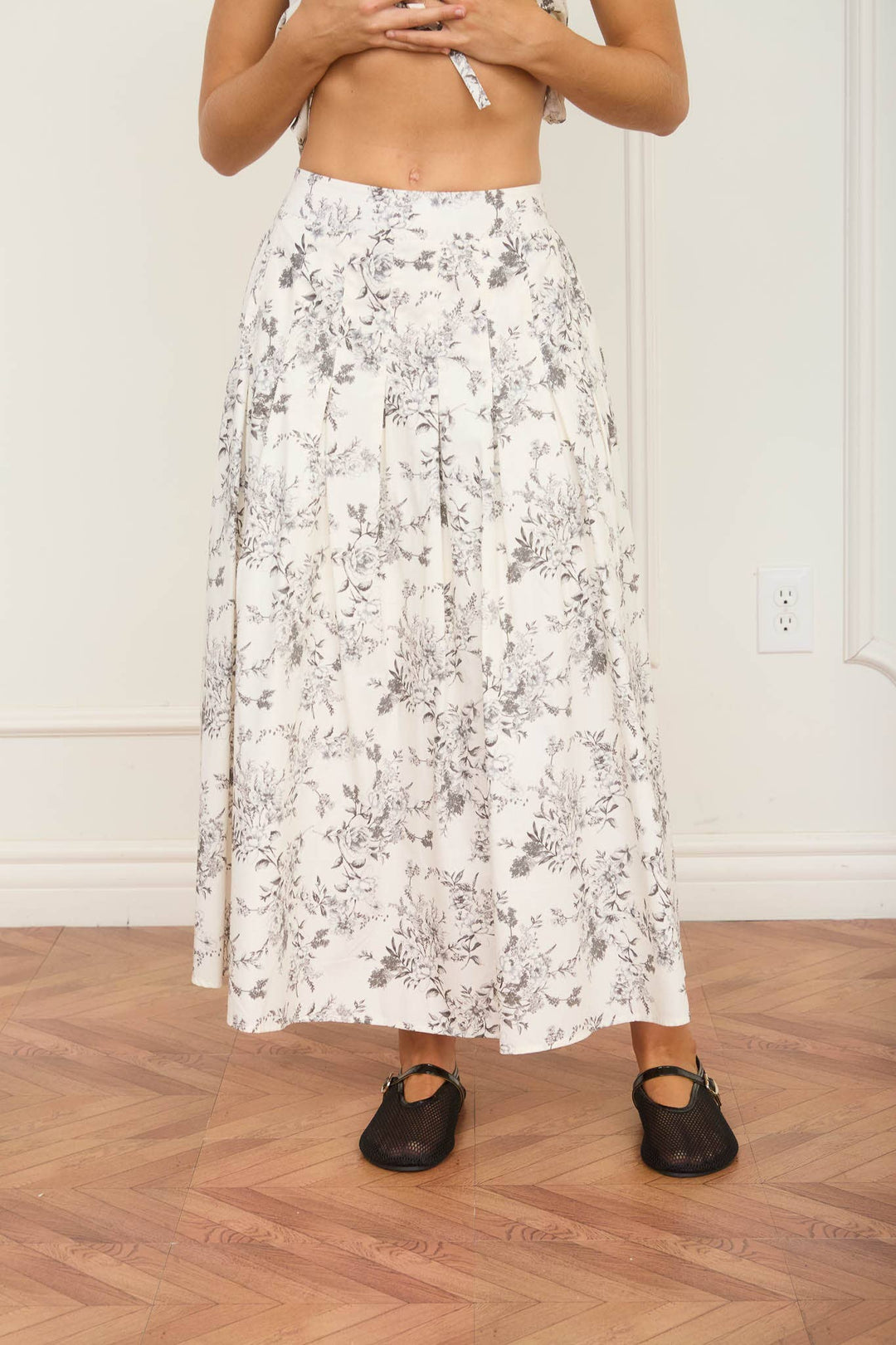 FLORAL TOILE PLEATED MIDI SKIRT