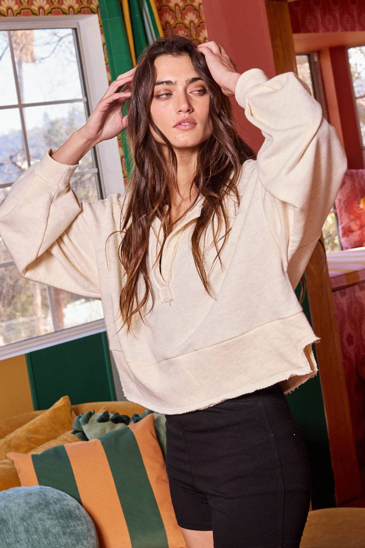 T2527 Lantern Sleeve V-neck Terry Top