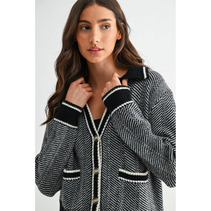 HERRINGBONE KNIT CARDIGAN IN BLACK