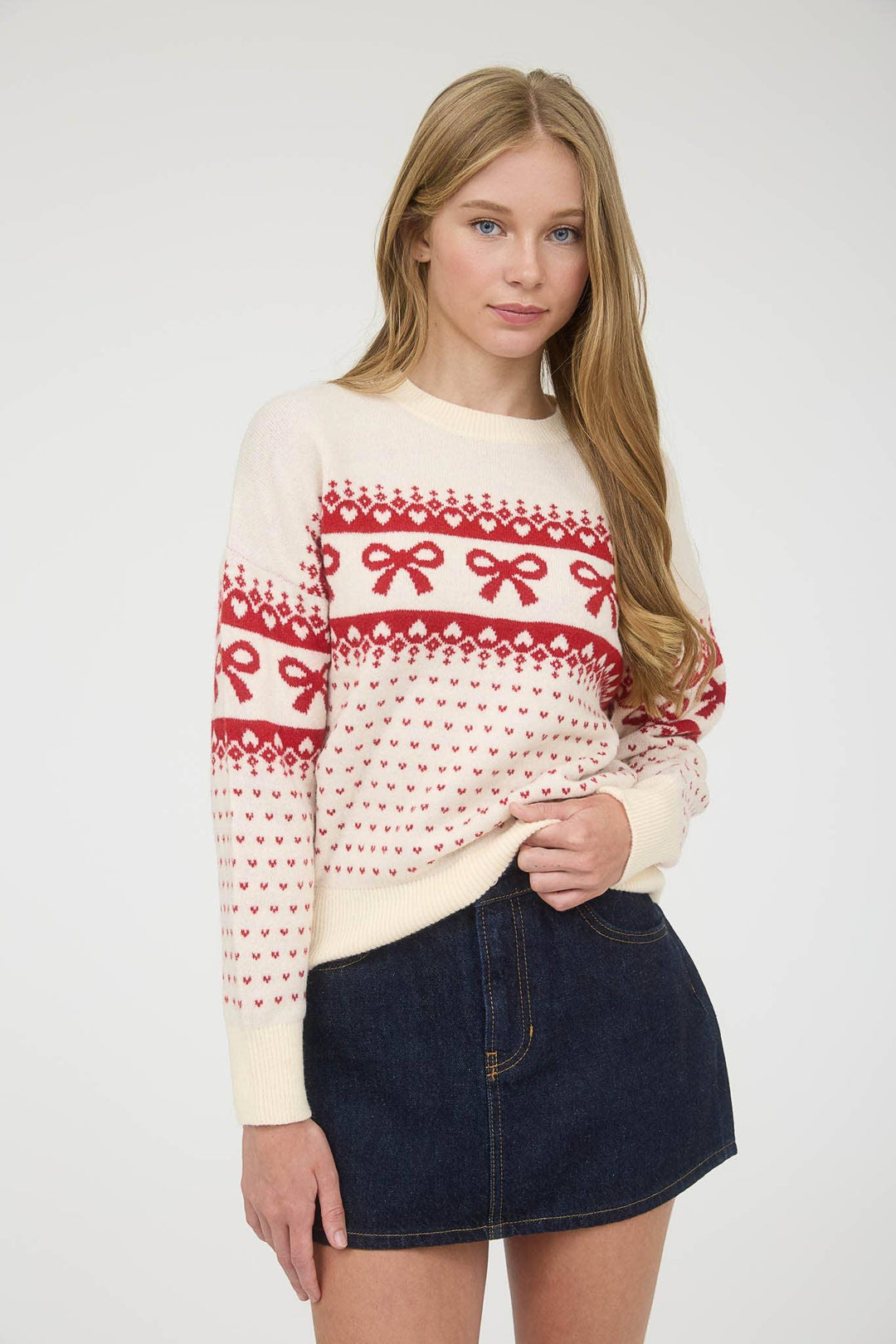 BOW AND HEART JACQUARD KNIT PULLOVER SWEATER