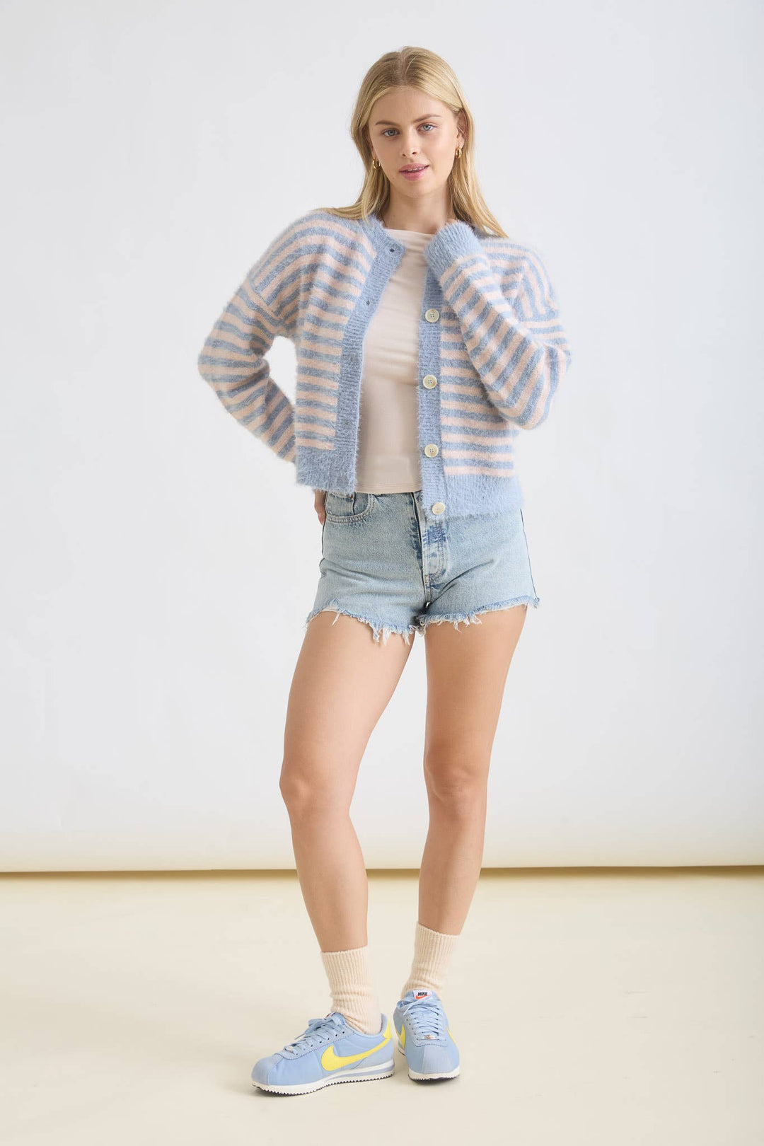 STRIPE ROUND NECK BUTTON DOWN FUZZY KNIT CARDIGAN