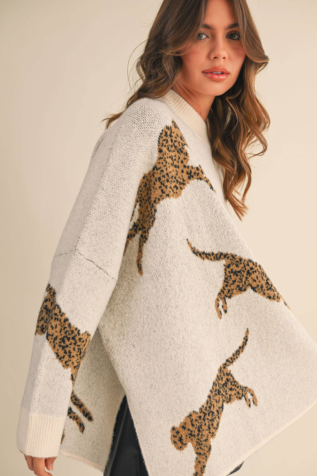 CHEETAH PRINT OVERSIZED MOCK NECK SWEATER TOP