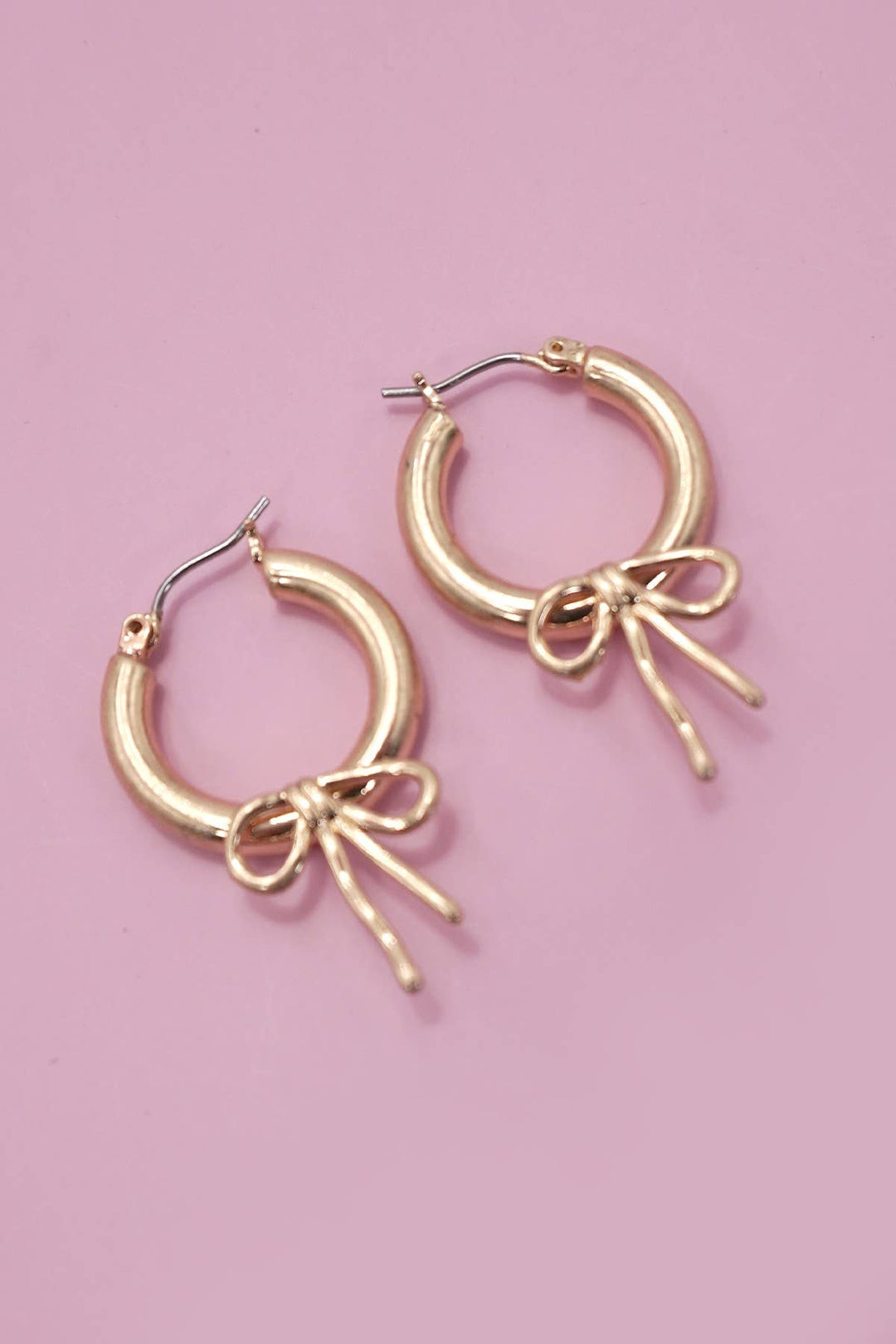 Accessories, Earrings - WORN GOLD BOW PUFFY HOOP EARRINGS | 80E06289 - Gold - Cultured Cloths Apparel