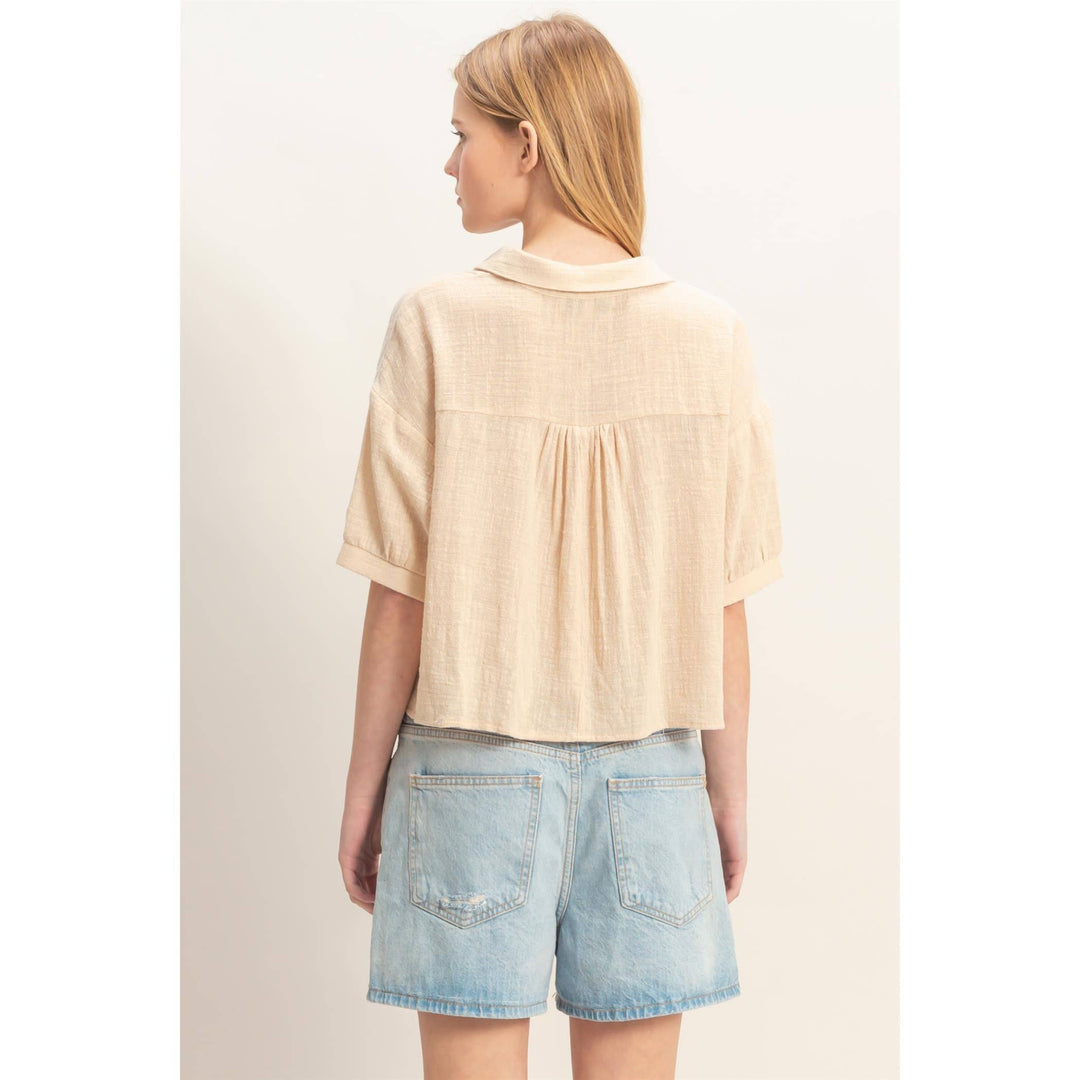 Women's Short Sleeve - Textured Button-Up Shirt - - Cultured Cloths Apparel