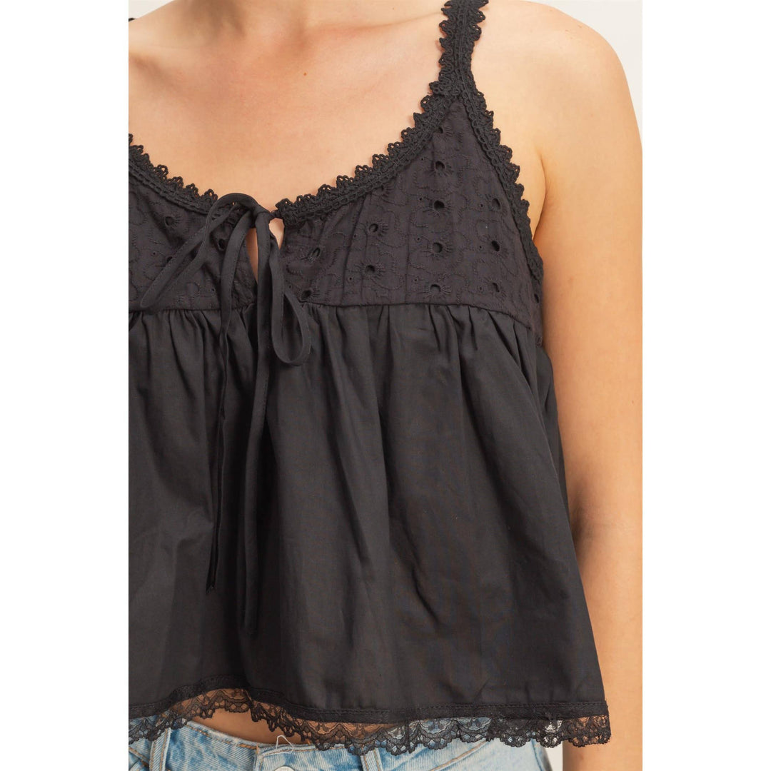 Scalloped Lace Trim Tank Top