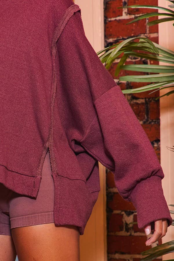 T2369 Raw Edge Detail Hi-Low Hem Solid Terry Top