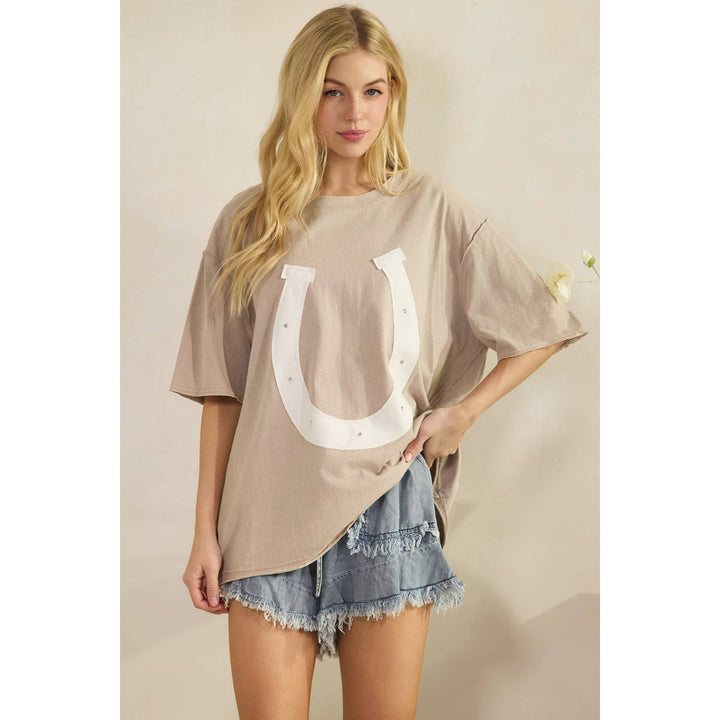 LUCKY CHARM HORSESHOE OVERSIZED TEE