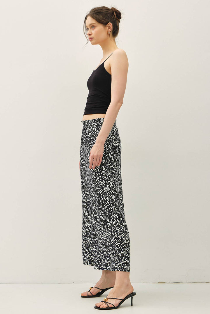 Pants - DITSY PRINTED CROP PANTS W/ ELASTIC WAISTBAND - - Cultured Cloths Apparel