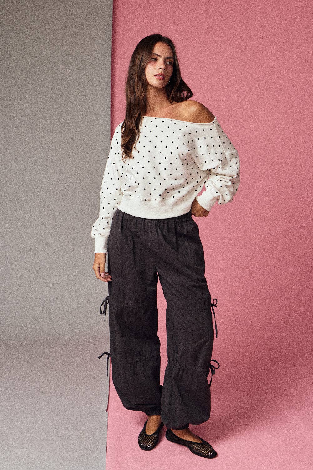 Polka Dot Off Shoulder Sweatshirt Relaxed Fit