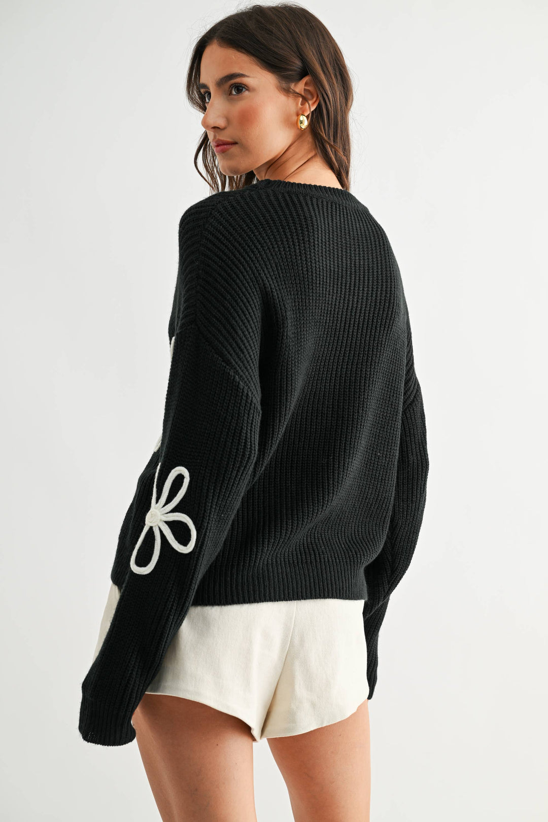 DAISY LOOP KNIT SWEATER