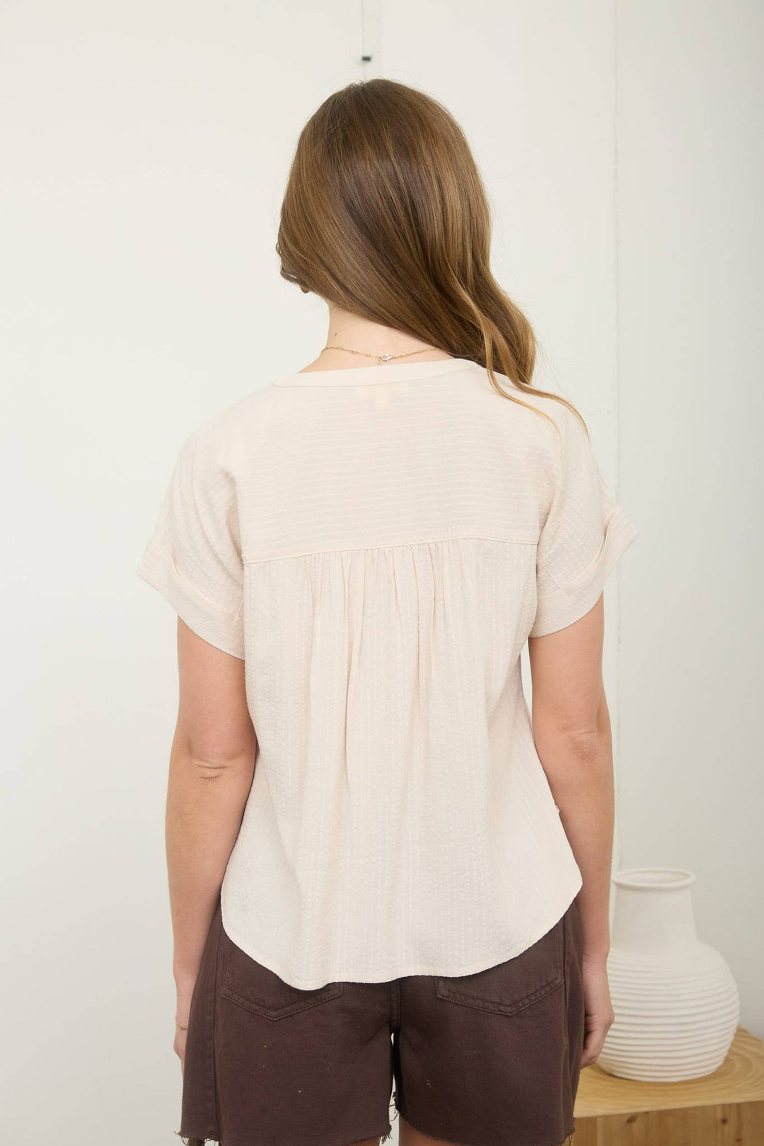 RUCHED SHOULDER DETAIL SHORT SLEEVE HENLEY TOP