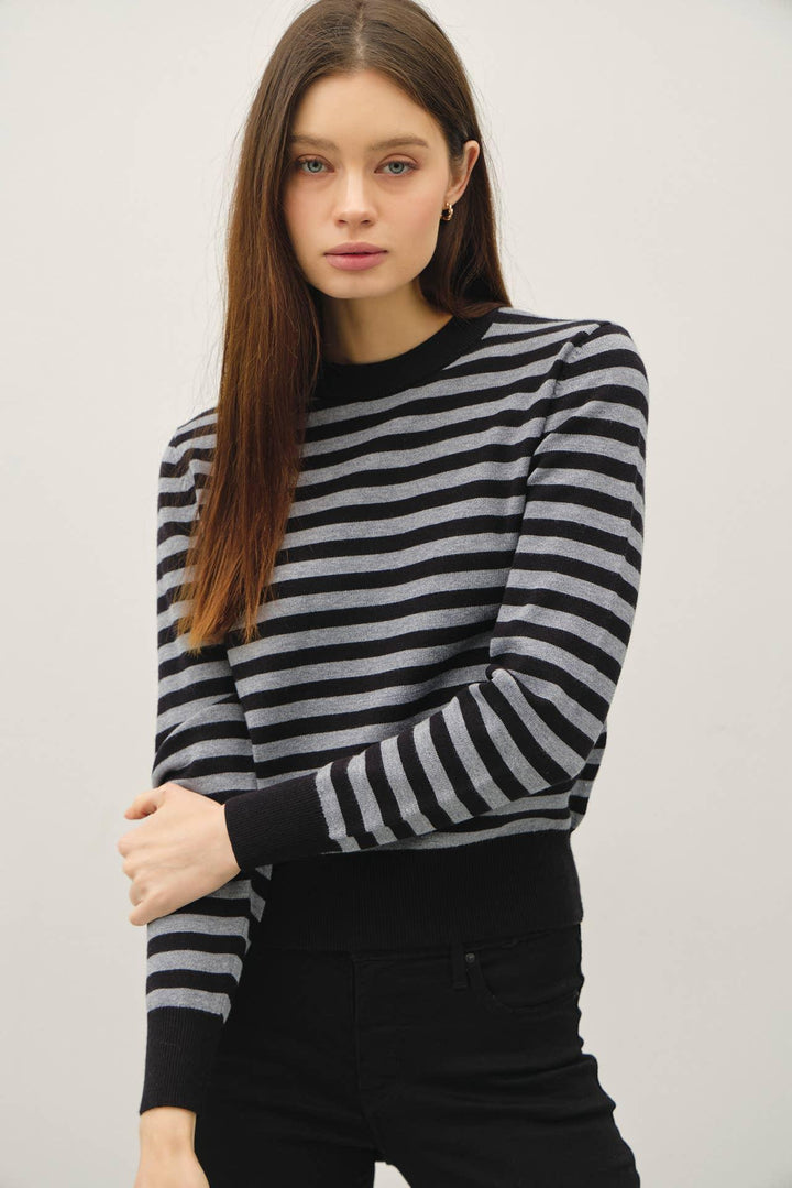 CLASSIC STRIPE CROPPED SWEATER